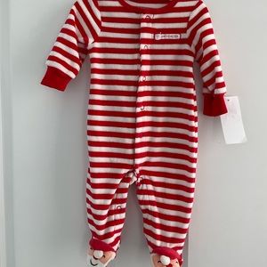 NWT Carter’s pajamas